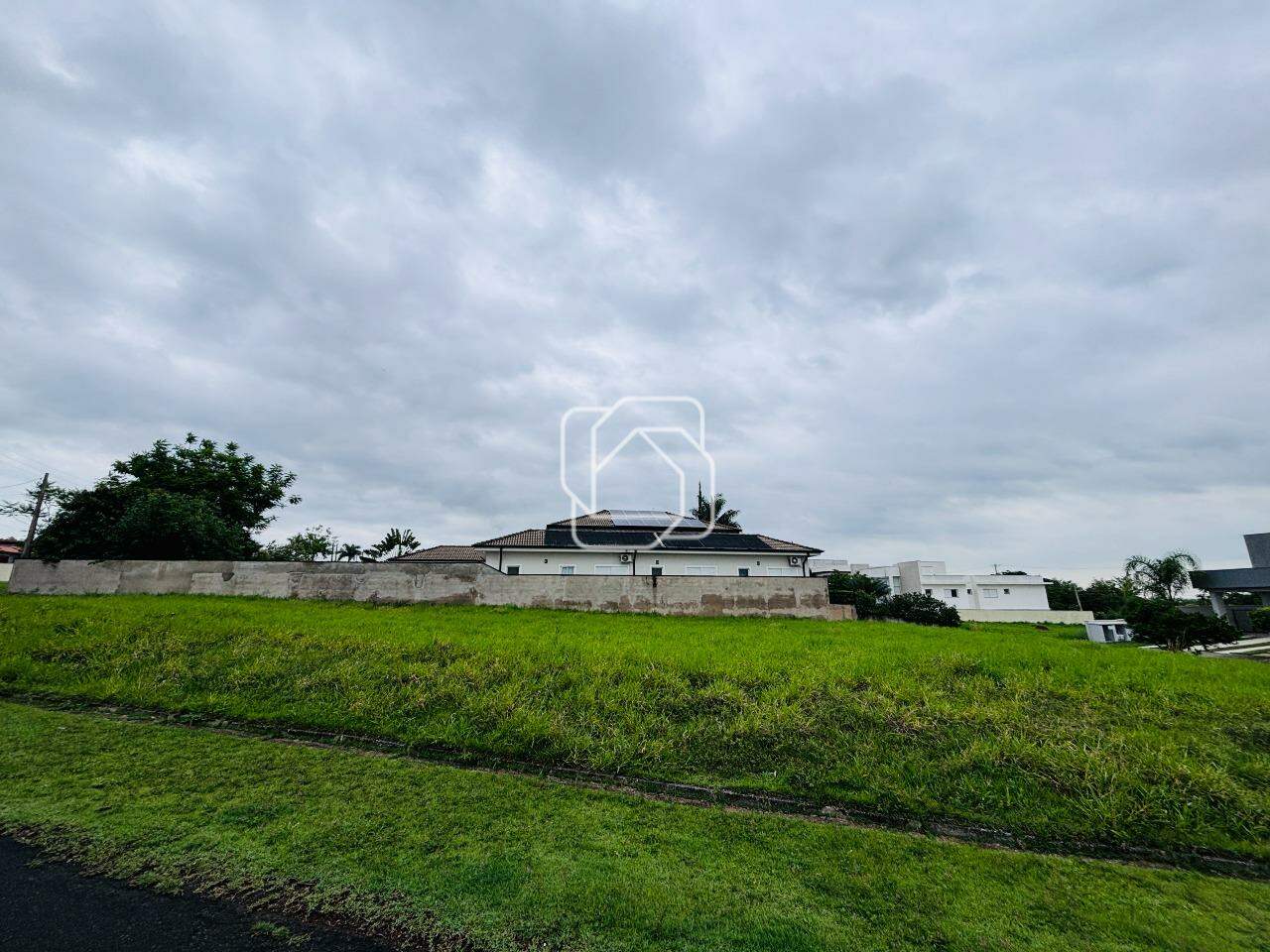 Terreno à venda em Salto - SP - Condomínio Fazenda Palmeiras Imperiais: