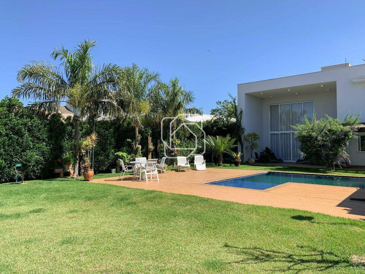 Casa de Condomínio à venda em Itu - SP - Jardim Plaza Atheneé: Área externa, piscina