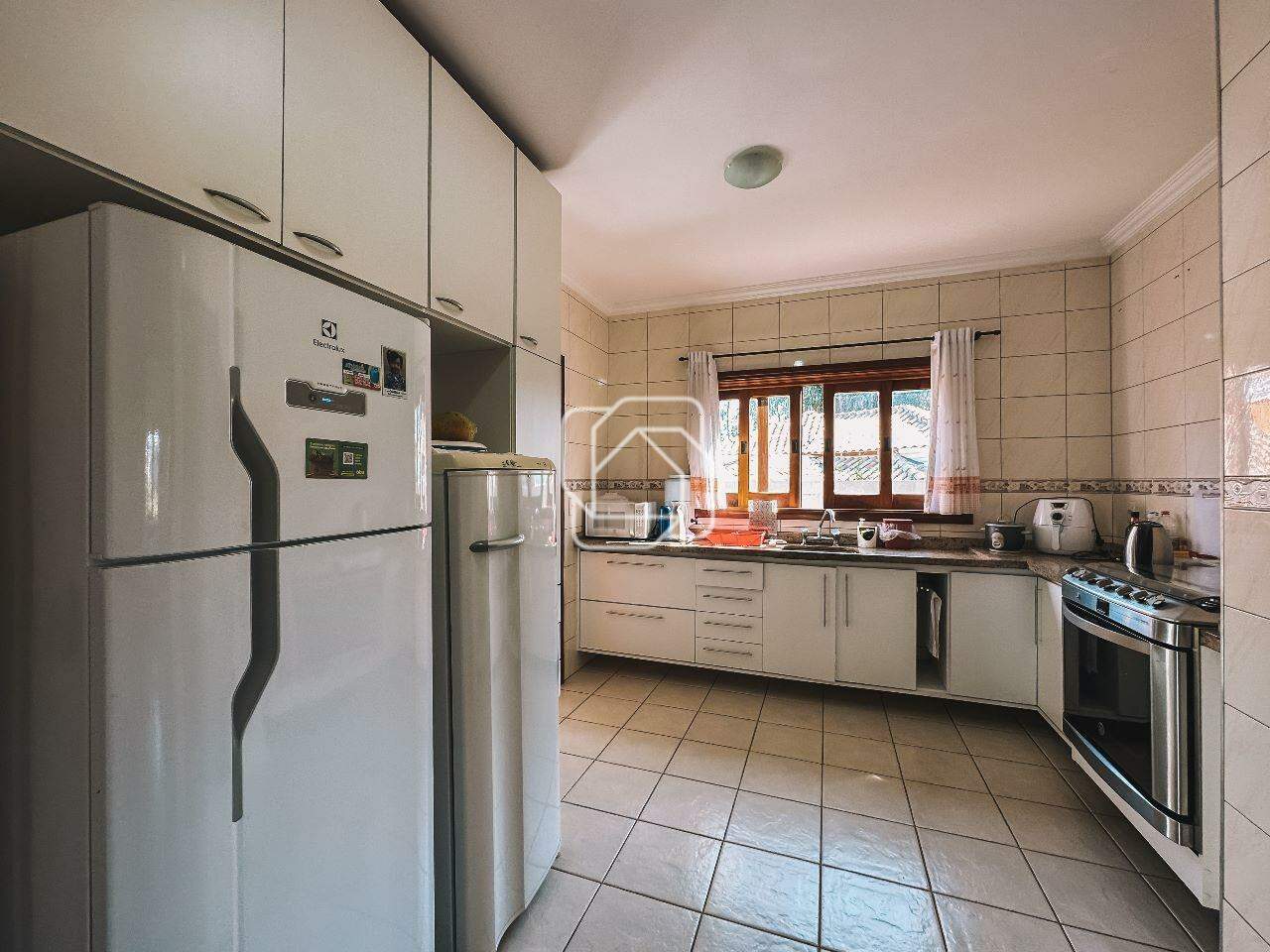 Casa de Condomínio à venda em Itu - SP - Parque Village Castelo: Cozinha