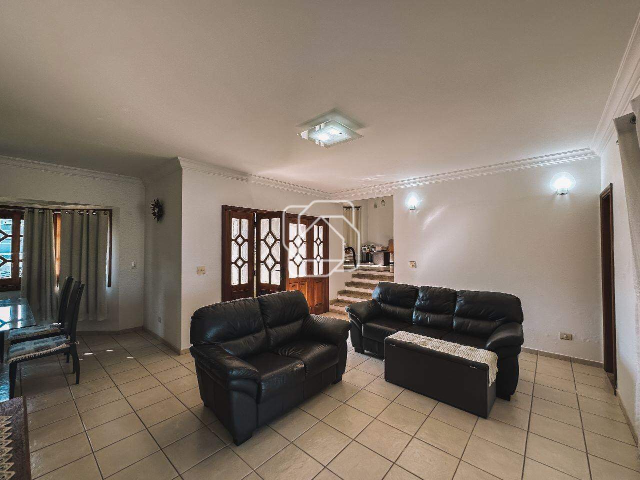 Casa de Condomínio à venda em Itu - SP - Parque Village Castelo: Sala de estar