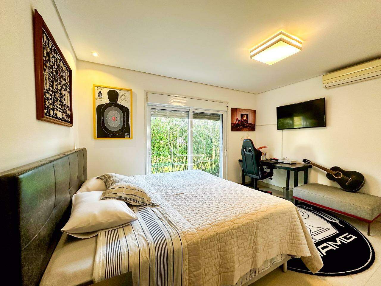 Casa de Condomínio à venda em Itu - SP - Jardim Plaza Atheneé: Suíte