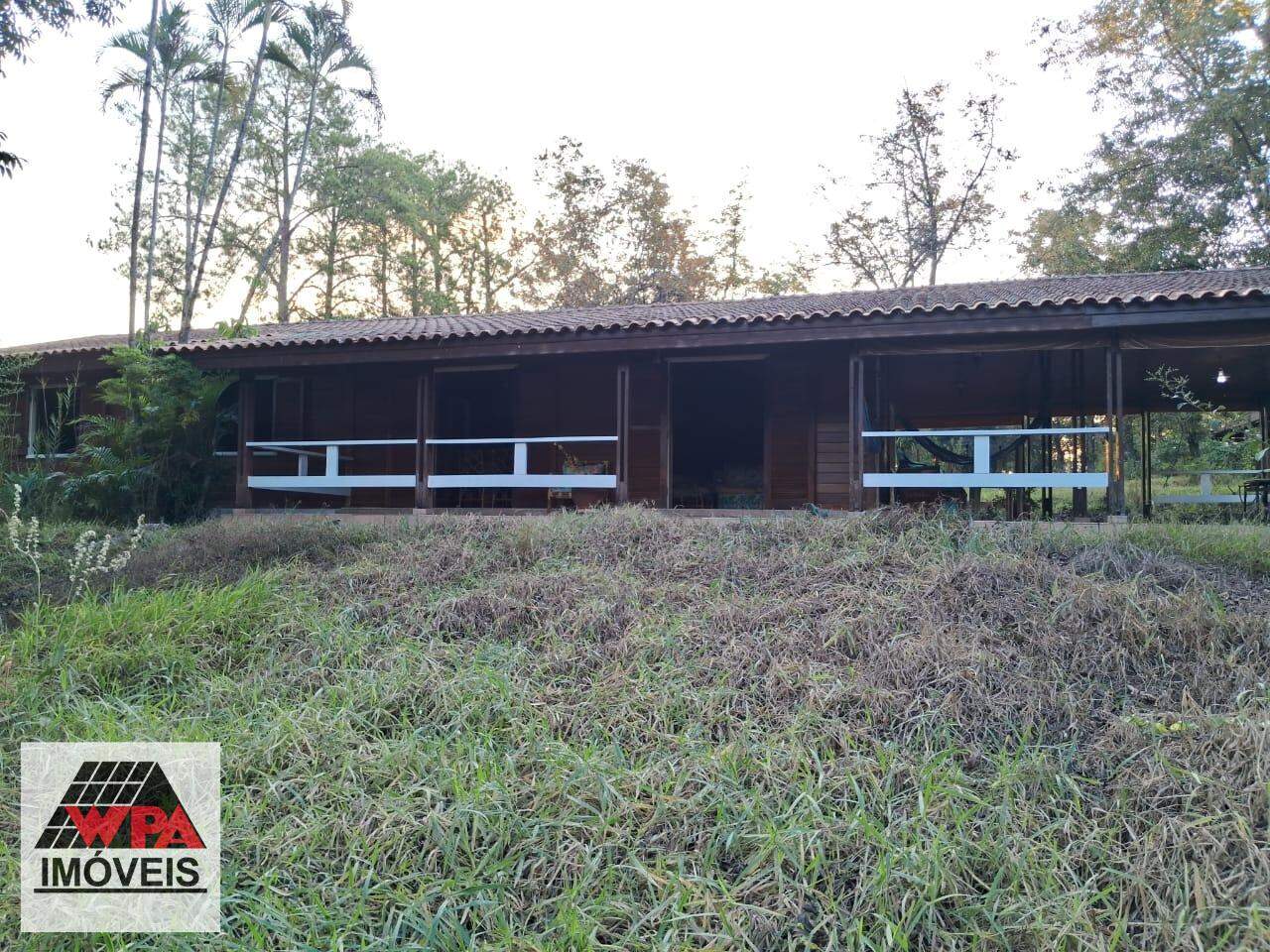 Chácara à venda no Iate Clube de Campinas: 