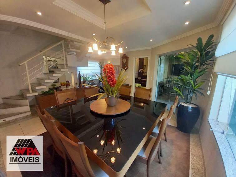 Casa à venda no Vila Santa Maria: