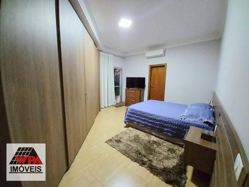 Casa à venda no Vila Belvedere: 