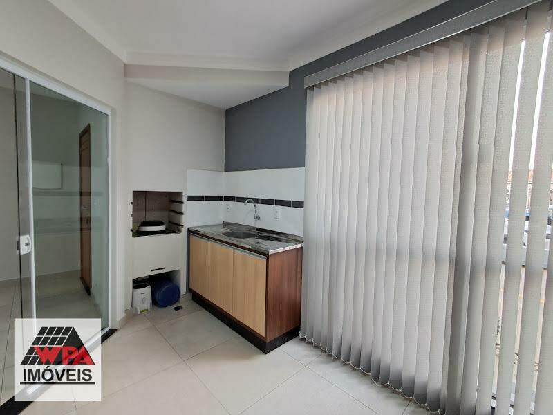 Apartamento à venda no Parque Universitário: 