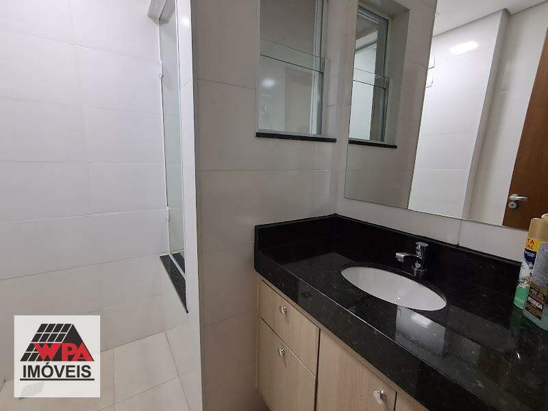Apartamento à venda no Parque Universitário: 