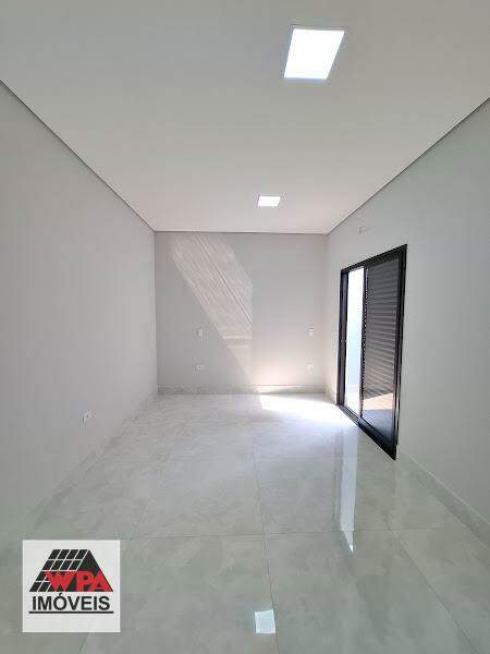 Casa à venda no Parque Universitário: 