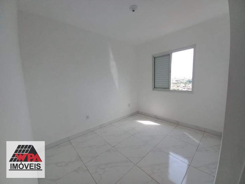 Apartamento à venda no Jardim Dona Regina: 