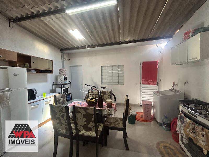 Casa à venda no Antônio Zanaga I: 