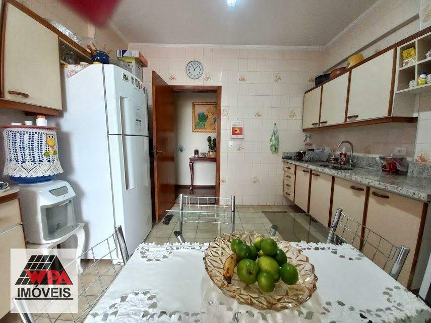 Apartamento à venda no Santa Cruz: 