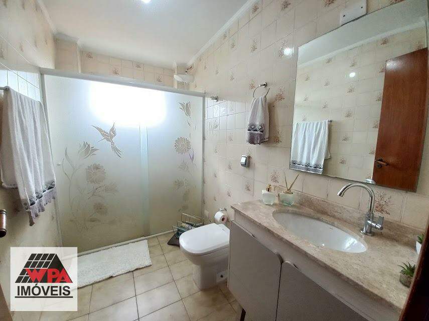 Apartamento à venda no Santa Cruz: 