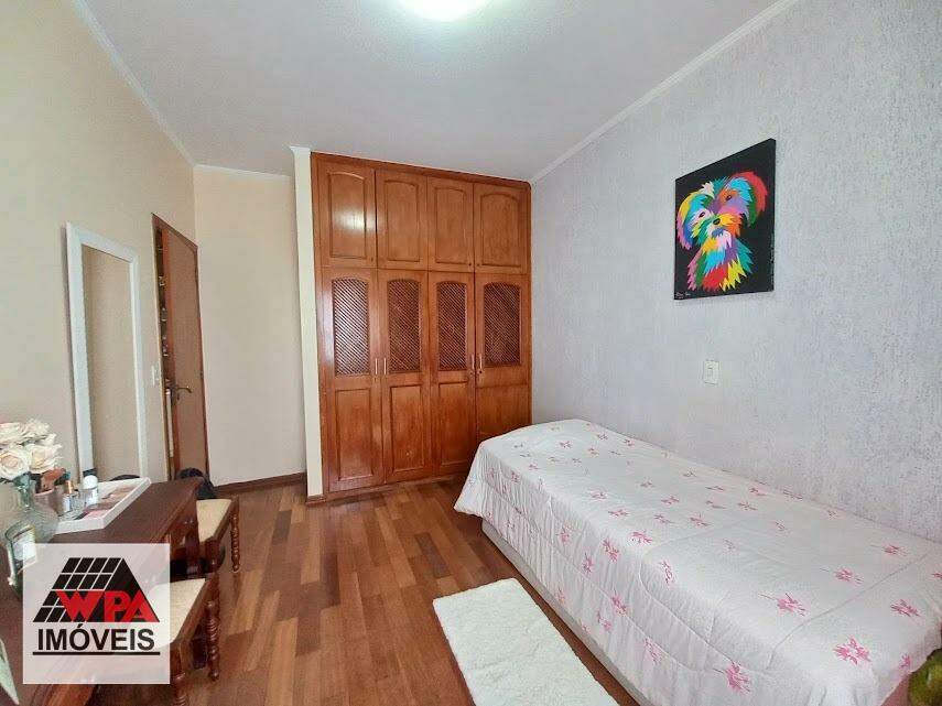 Apartamento à venda no Santa Cruz: 
