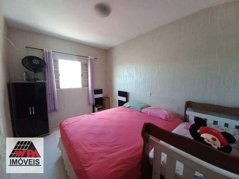Apartamento à venda no Parque Universitário: 