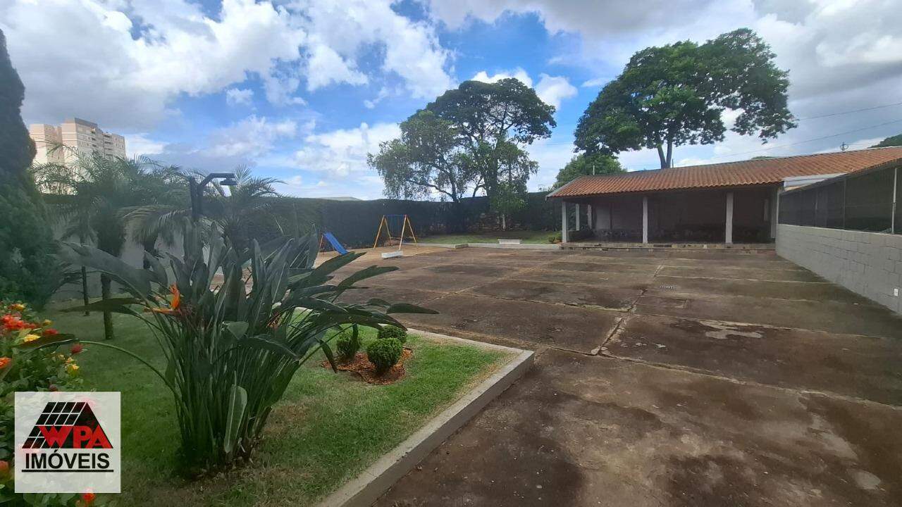 Apartamento para aluguel no Chácara Machadinho II: 