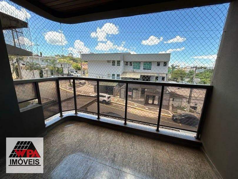 Apartamento à venda no Paraíso: 