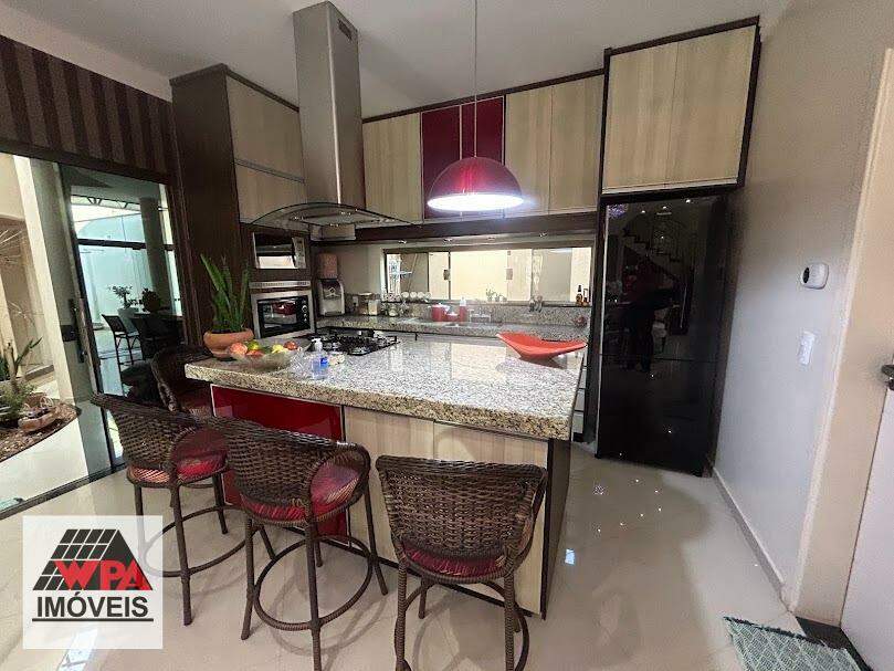Casa à venda no Jardim da Colina: 