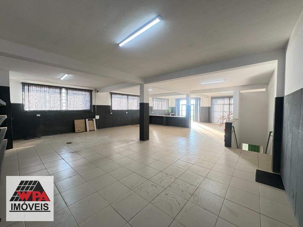 Salão para aluguel no Vila Bertini: 