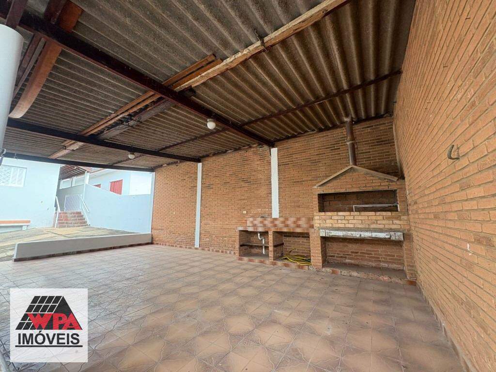 Casa Comercial para aluguel no Vila Cecchino: 