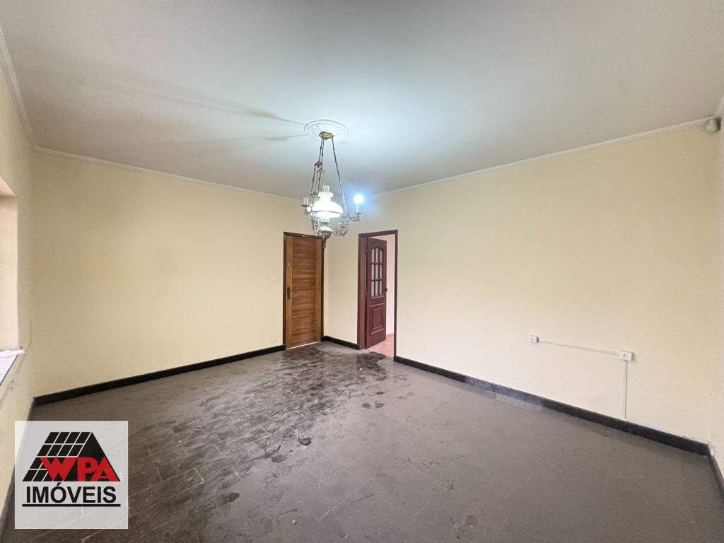 Casa Comercial para aluguel no Vila Cecchino: 