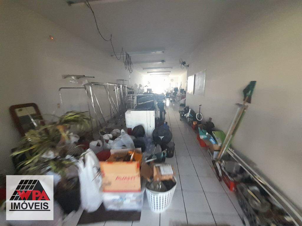 Salão para aluguel no Vila Santa Maria: 
