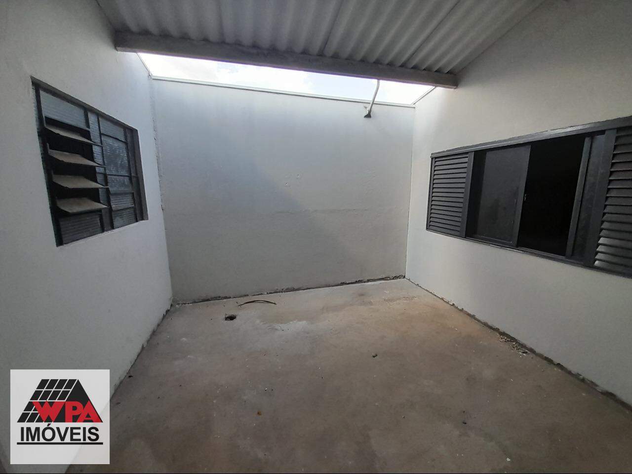Casa Comercial para aluguel no Jardim Girassol: 