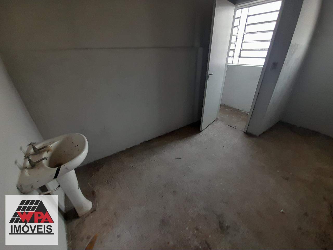 Casa Comercial para aluguel no Jardim Girassol: 