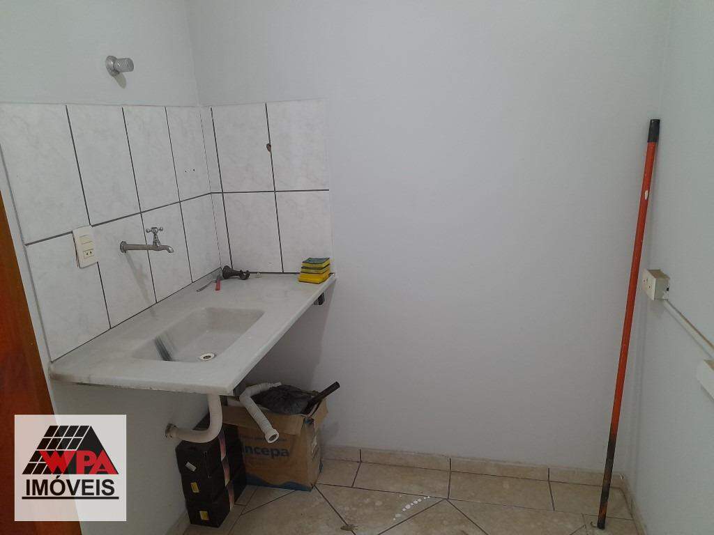 Sala para aluguel no Centro: 