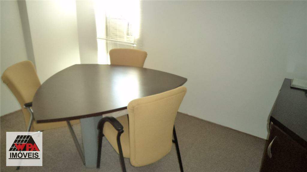 Sala à venda no Centro: 