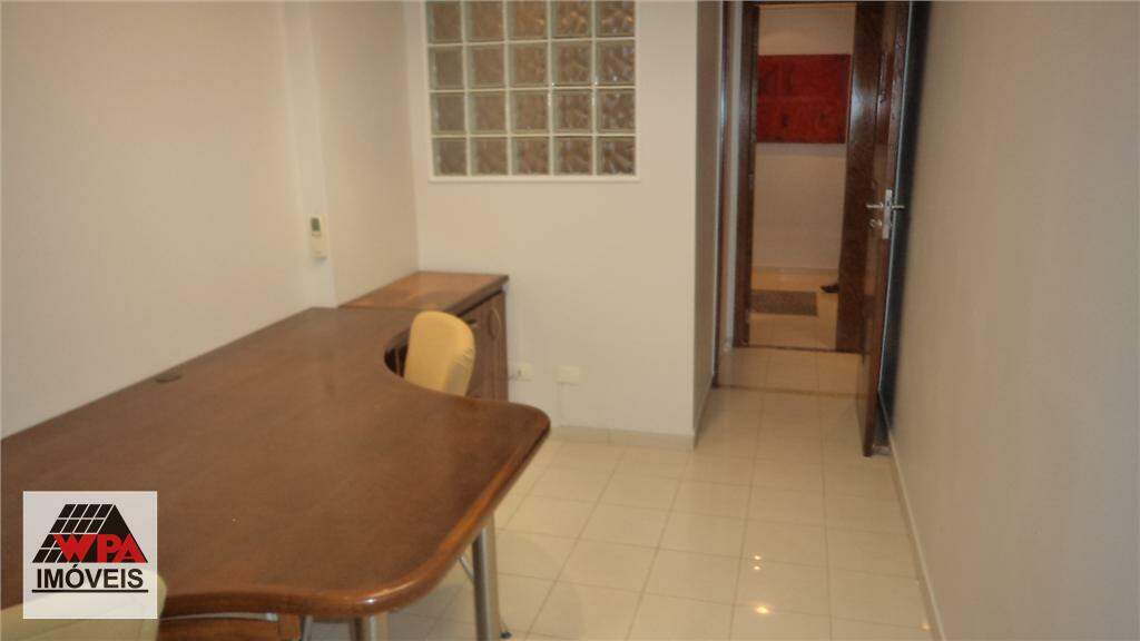 Sala à venda no Centro: 