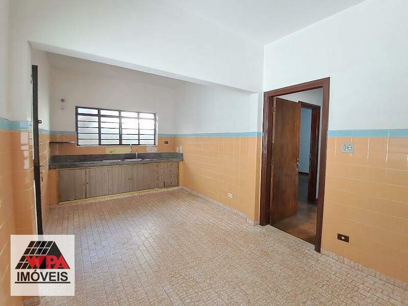 Casa à venda no Centro: 