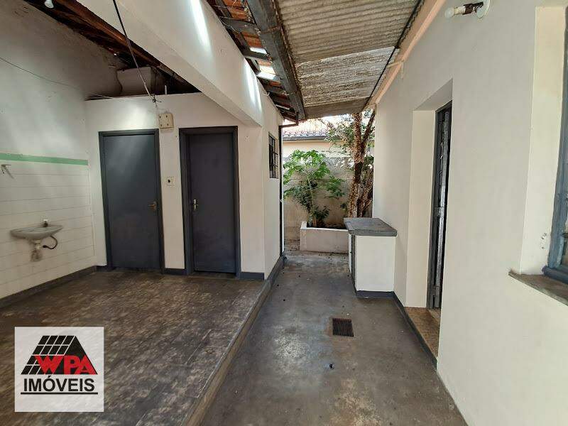 Casa à venda no Centro: 