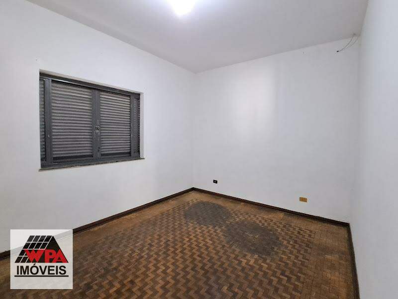 Casa à venda no Centro: 