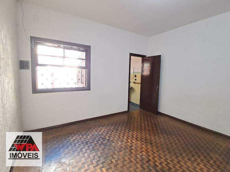 Casa à venda no Centro: 