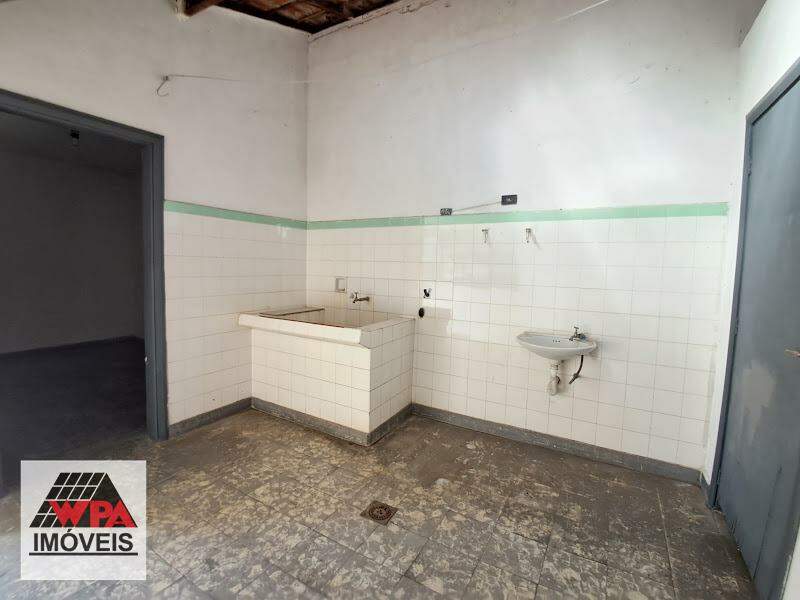 Casa à venda no Centro: 
