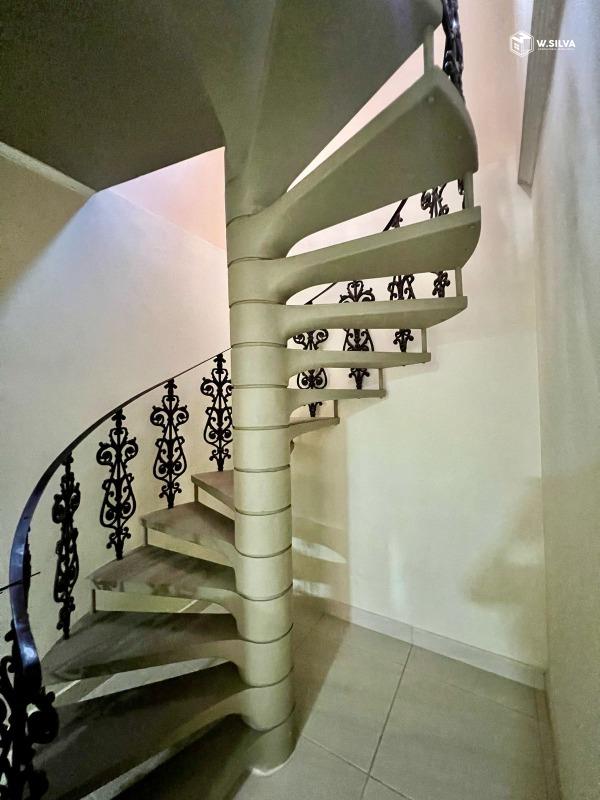 Casa em Bairro à venda no Jardim Moacyr Arruda: 