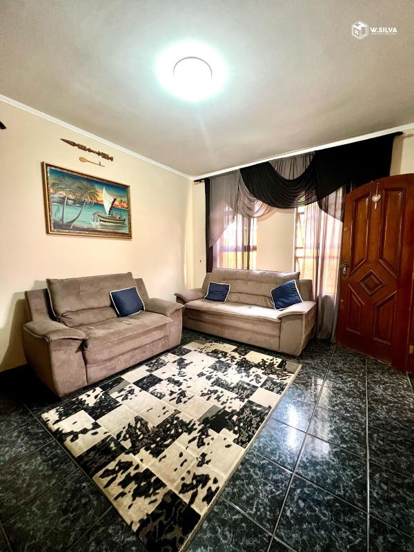 Casa em Bairro à venda no Jardim Moacyr Arruda: 