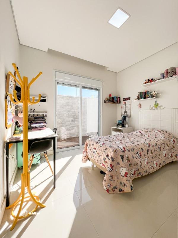 Casa em Condomínio à venda no Residencial Duas Marias: 