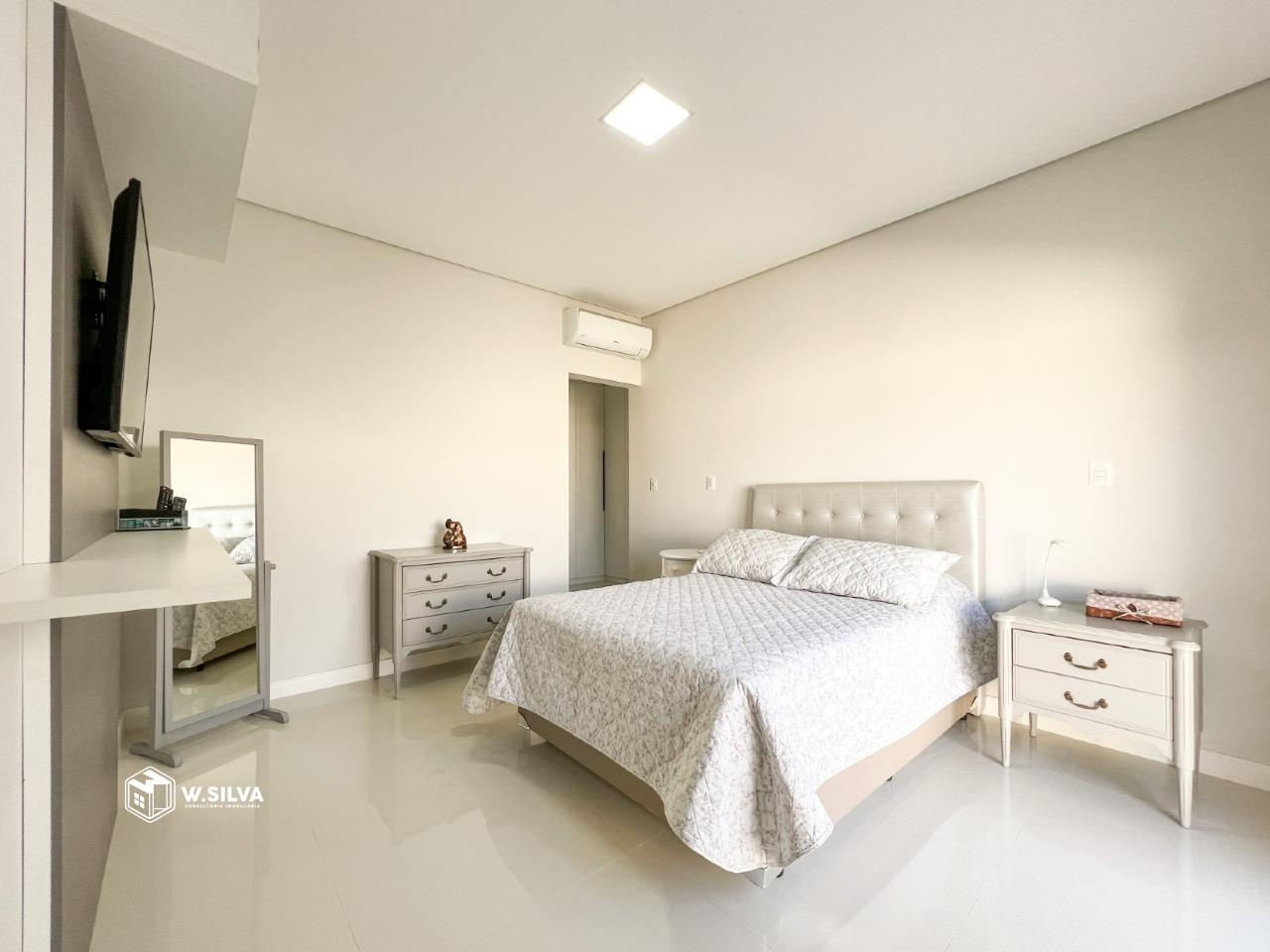 Casa em Condomínio à venda no Residencial Duas Marias: 