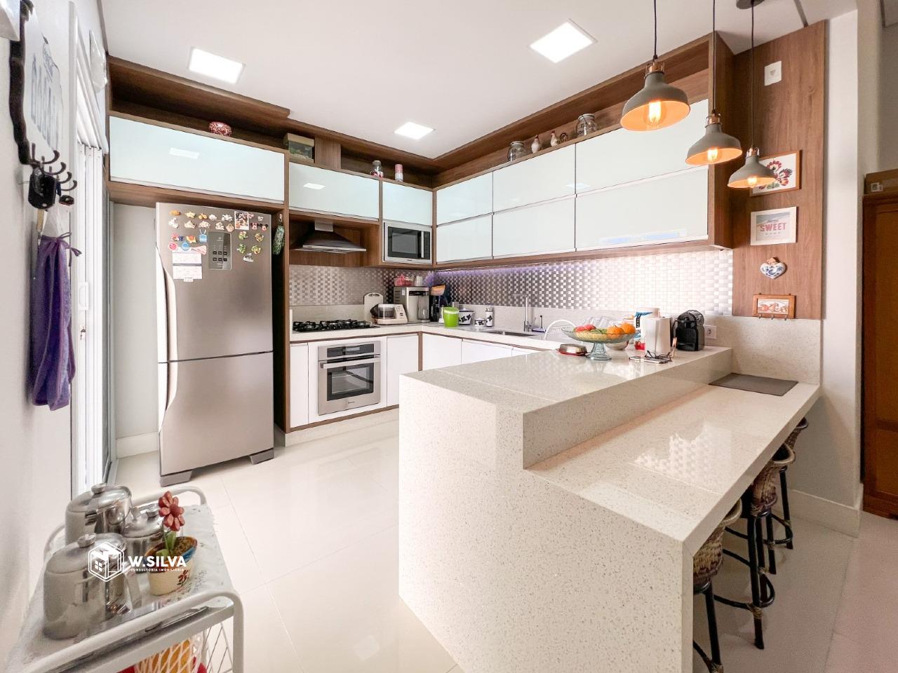 Casa em Condomínio à venda no Residencial Duas Marias: 