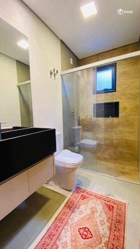 Casa em Condomínio à venda no Condomínio Park Gran Reserve: banheiro suíte 2