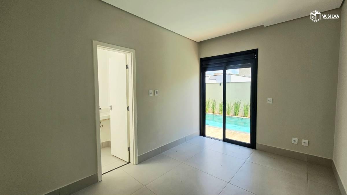 Casa em Condomínio à venda no Residencial Evidências: Quarto