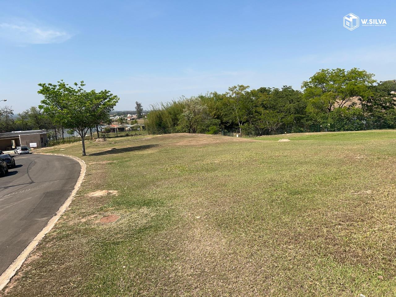 Terreno em condomínio à venda no Jardim Indaiatuba Golf: 