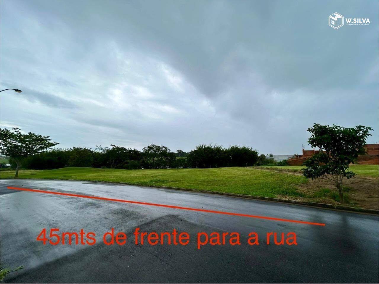 Terreno em condomínio à venda no Jardim Indaiatuba Golf: 