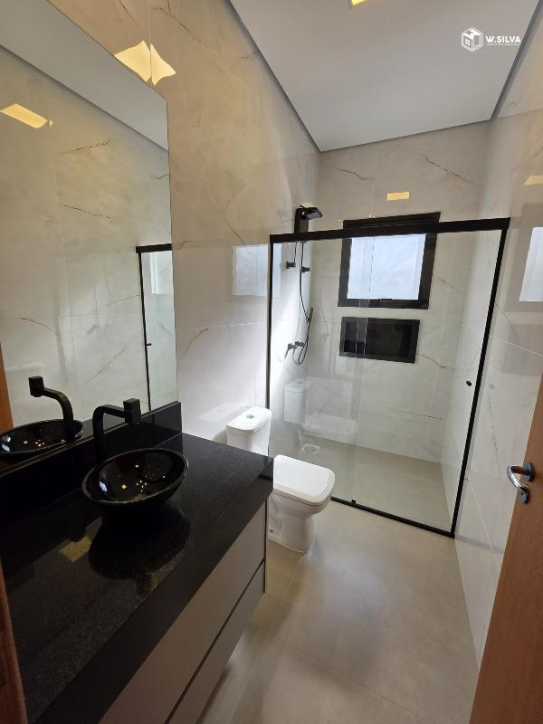 Casa em Condomínio à venda no Condomínio Park Gran Reserve: 