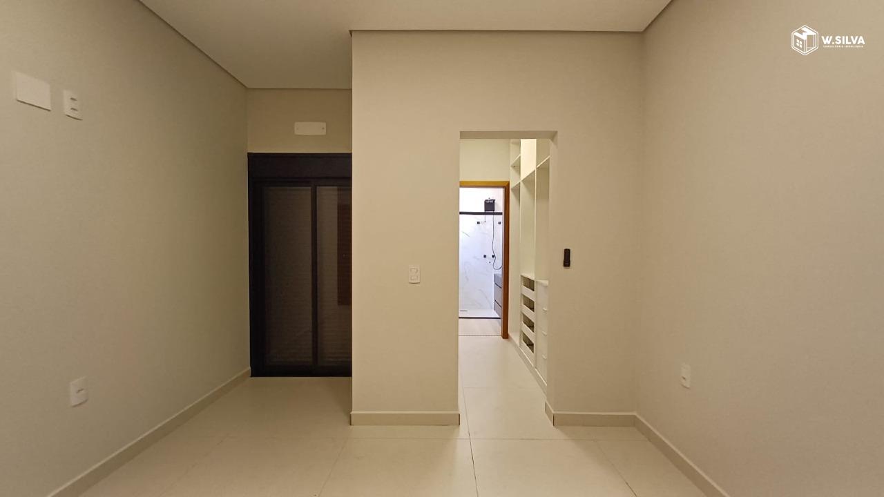 Casa em Condomínio à venda no Condomínio Park Gran Reserve: 