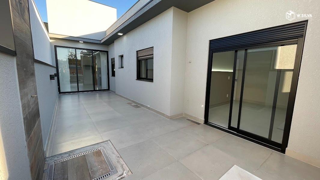 Casa em Condomínio à venda no Condomínio Park Gran Reserve: 