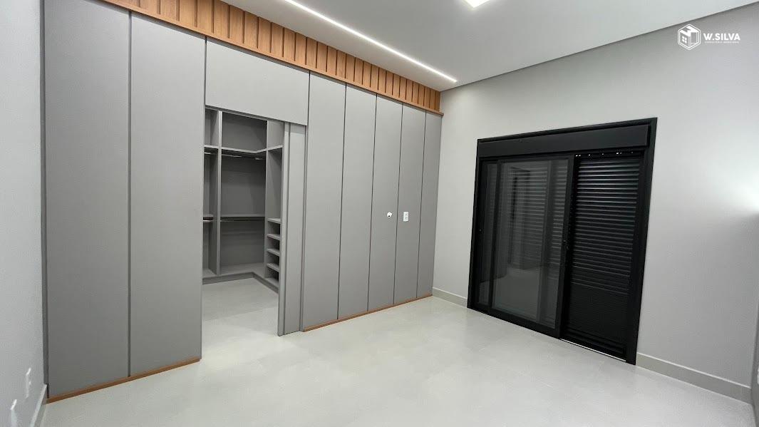 Casa em Condomínio à venda no Condomínio Park Gran Reserve: 