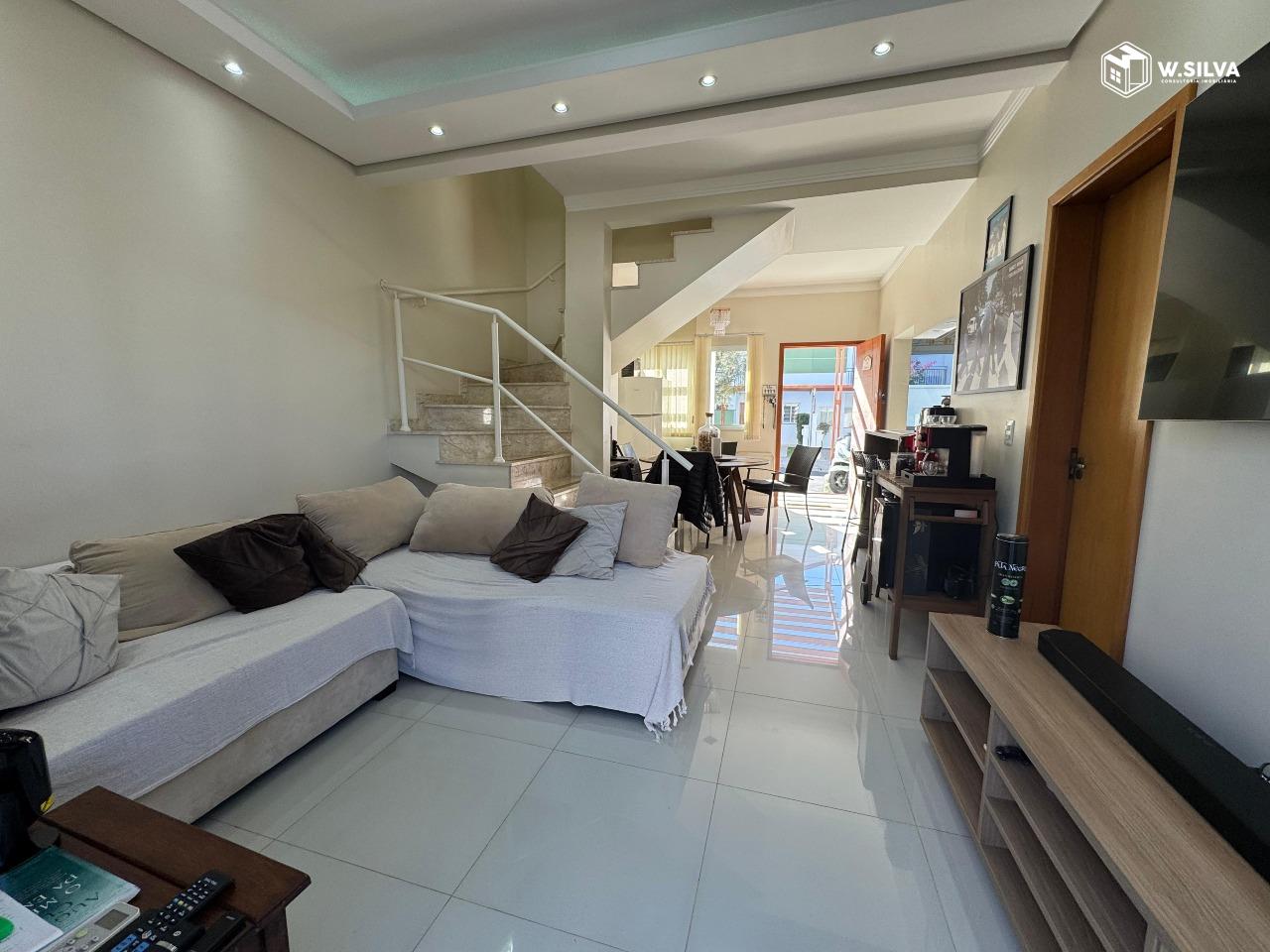 Casa em Condomínio à venda no Condomínio Parque dos Guarantãs: Sala de estar