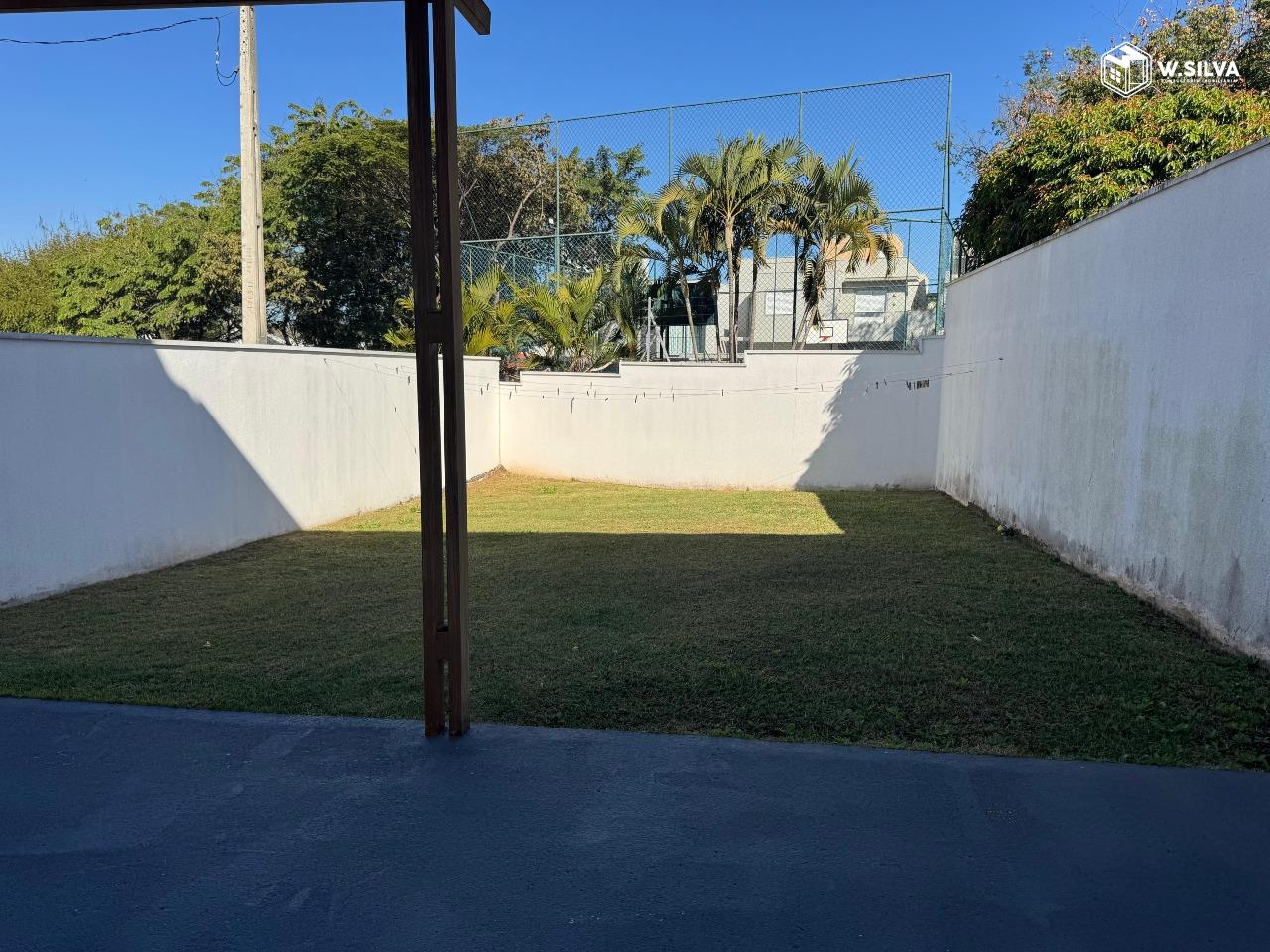 Casa em Condomínio à venda no Condomínio Parque dos Guarantãs: Quintal