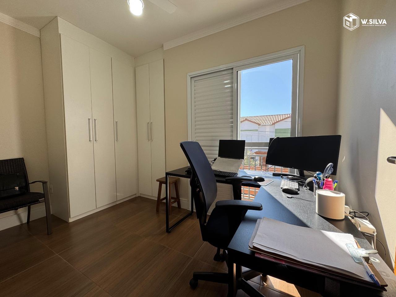 Casa em Condomínio à venda no Condomínio Parque dos Guarantãs: Quarto 01 